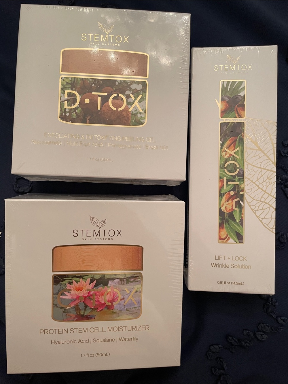 Stemtox Protein Stem Cell Moisturizer - White and Gold